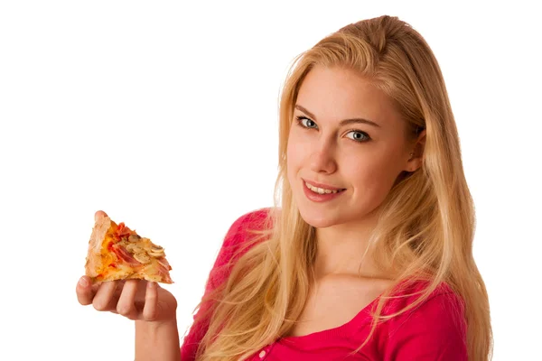 Mulher com fatia de pizza deliciosa, mal posso esperar para morder nele . — Fotografia de Stock