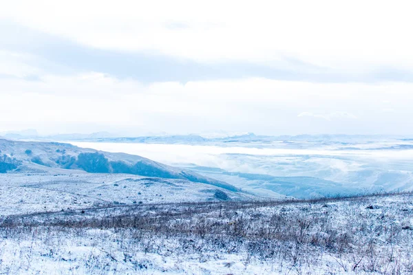 Kislovodsk Russia December 2018 Majestic Mountain Peaks Fog — Stock Photo, Image