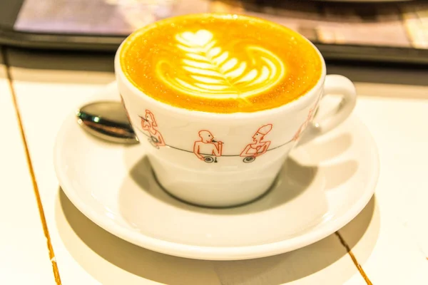 Kislovodsk, Rusya. 28 Aralık 2018. Kafede bir fincan kahve.