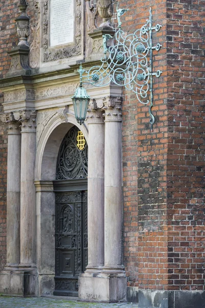 Traditionell arkitektur i Köpenhamn, Danmark — Stockfoto