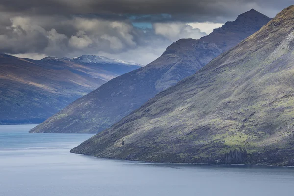 Landscape of lake in the south Island, Queenstown New Zealand — Stock Photo, Image