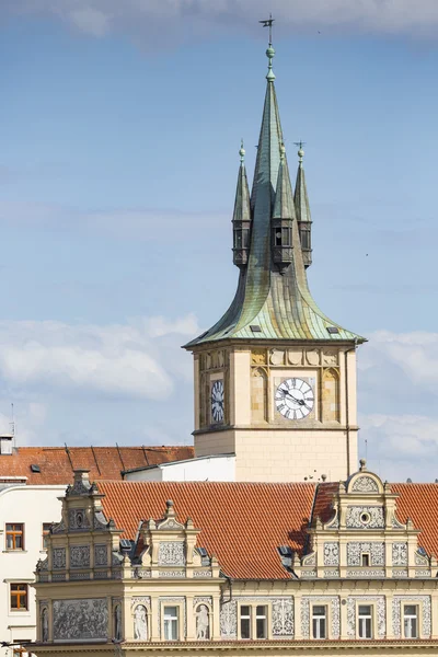 Vista de la Iglesia de Tyn en Praga — Foto de Stock
