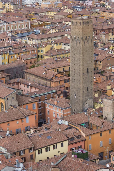 "Due torri" Cityscape görünümünden veya iki kule, Bologna, il — Stok fotoğraf