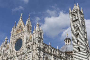 Siena Katedrali, mübarek Virg varsayım için adanmış
