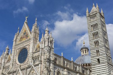 Siena Katedrali, mübarek Virg varsayım için adanmış