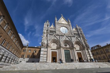 Siena, İtalya - 10 Mart, 2016: Santa Maria Assunta katedralde 