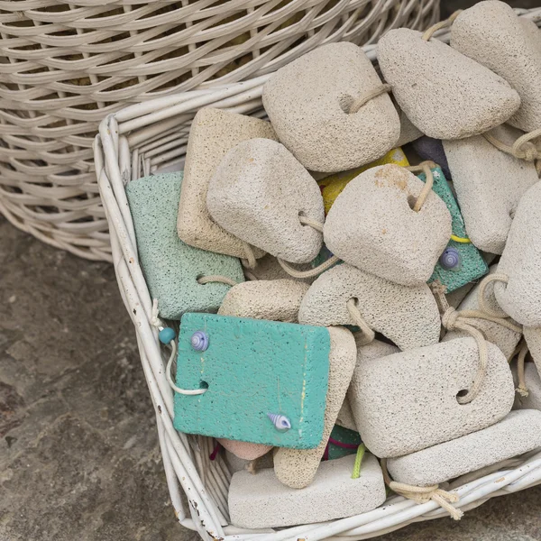 Pumice stone in the souvenir shop, colorful pumice stone, Differ — Stock Photo, Image