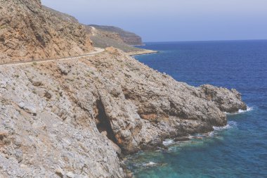 Panoramik manzaralı Yalı turkuaz su ile. East coast
