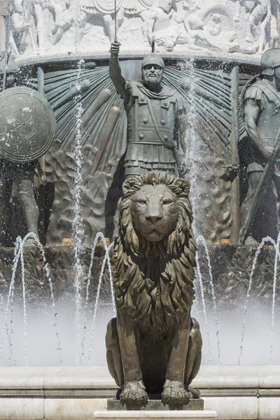 Monument av alexander stort i centrum i skopje, Makedonien — Stockfoto