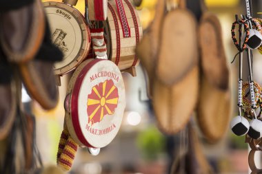 Geleneksel deri ayakkabılar, Skopje, Makedonya.