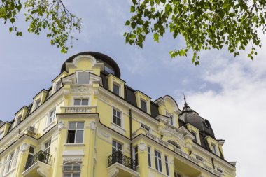 Sofia, Bulgaristan - 14 Nisan 2016: Downtown Sofya, larg olduğunu