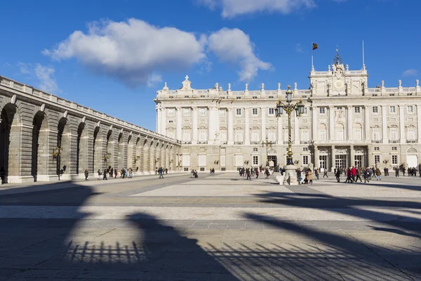 Μαδρίτης, Ισπανία - 06 Δεκεμβρίου 2014: Βασιλικό παλάτι στη Μαδρίτη — Φωτογραφία Αρχείου