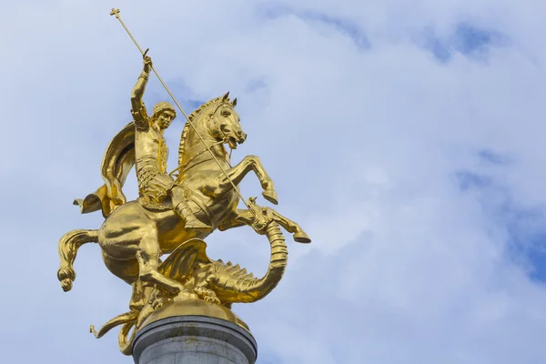 TBILISI, GEORGIA - MAIO 07: Monumento à Praça da Liberdade no Cen — Fotografia de Stock