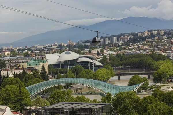 Tiflis, Georgien - 07. Mai 2016: Luftaufnahme der Innenstadt von Tiflis — Stockfoto