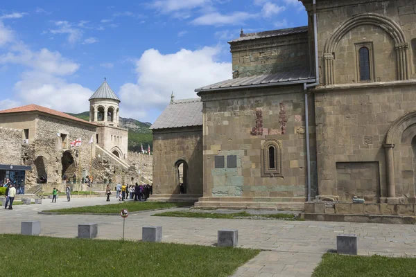 Förhärligande kyrka. Samtavro kloster. Mtskheta, Georgien — Stockfoto