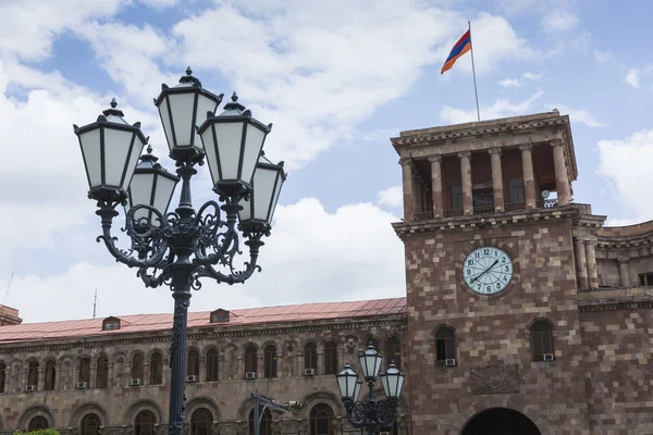 YEREVAN, ARMENIA - MAY 2, 2016: The Government House. Holds the — Stock Fotó