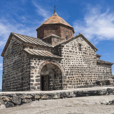 Sevanavank Gölü 'ndeki 9. yüzyıl Ermeni Manastırı.