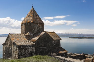 Sevanavank Gölü 'ndeki 9. yüzyıl Ermeni Manastırı.