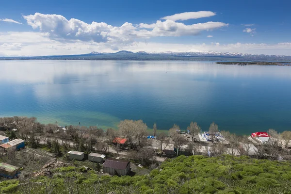 Ermenistan'daki Sevan Gölü. — Stok fotoğraf