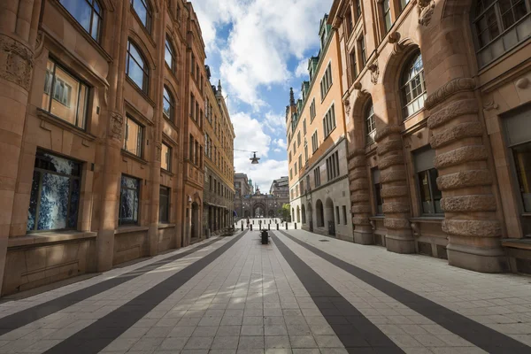 Berwarna pedesaan Alley dengan Cobblestone jalan dengan surealis — Stok Foto