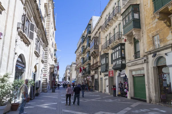 Valletta - Malta - 13 April 2016: Traditionella Maltesiska arkitekt — Stockfoto