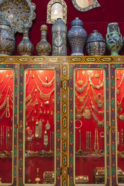 Lembrança tradicional no souk de Chefchaouen, Marrocos — Fotografia de Stock