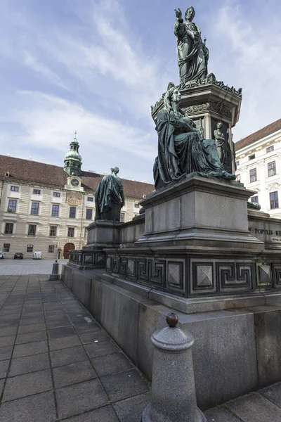 VIENNE, AUTRICHE, UE - 05 JUIN 2016 : Monument à l'empereur Franz — Photo