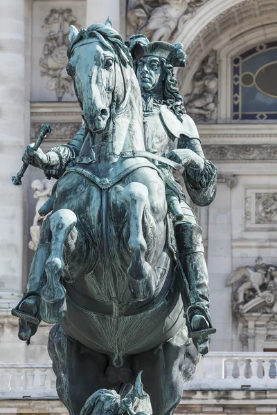 VIENNA, AUSTRIA, E.U. - JUNE 05, 2016: Maria Theresia Monument, — Stock Photo, Image