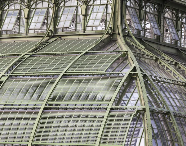 Palmový skleník stavební (Palmenhaus), secesní budově na th — Stock fotografie