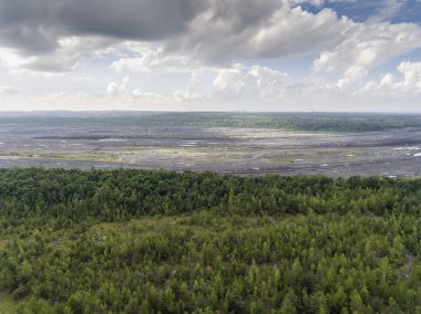 Bledow çöl, Sands Bledow ve köy o arasında bir alan