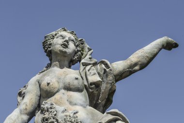 Walbrzych, Polonya - 07 Temmuz 2016: Ksia yakınındaki güzel anıtları