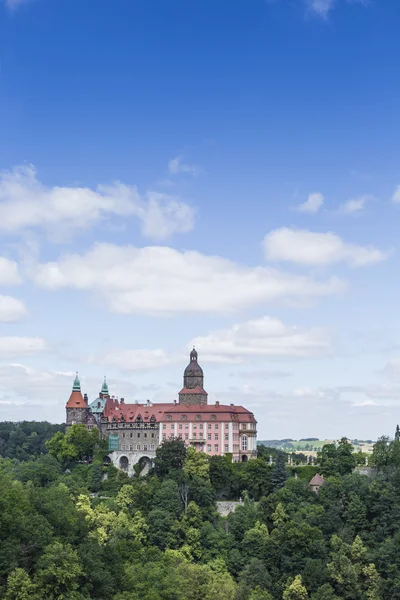 WALBRZYCH, POLONIA - 07 LUGLIO 2016: Castello di Ksiaz a Walbrzych, in Polonia — Foto Stock