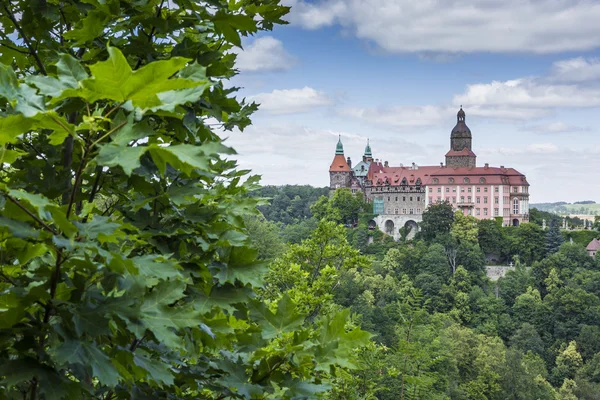 WALBRZYCH, POLAND - JULY 07, 2016: Castle Ksiaz in Walbrzych, in — Stock Photo, Image