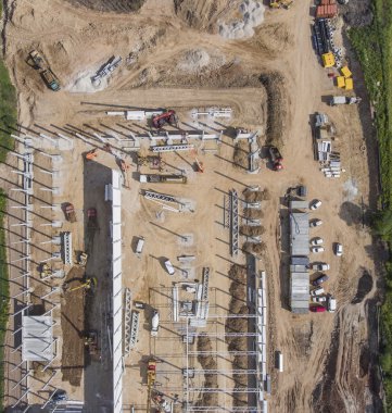 İnşaat alanı yukarıdan çekiliyor.