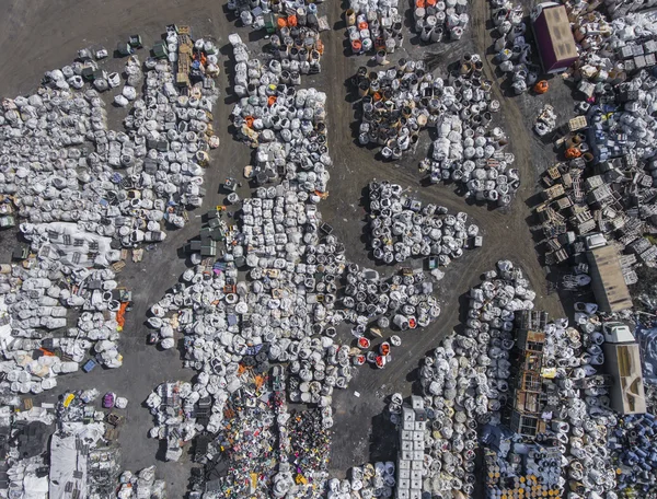 View landfill bird's-eye view. Landfill for waste storage. View — Stock Photo, Image