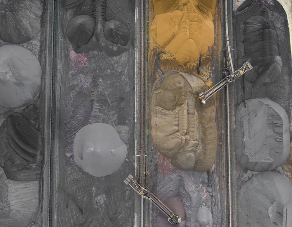 Наземное шахтное хранилище, добыча минералов и бурого угля i — стоковое фото