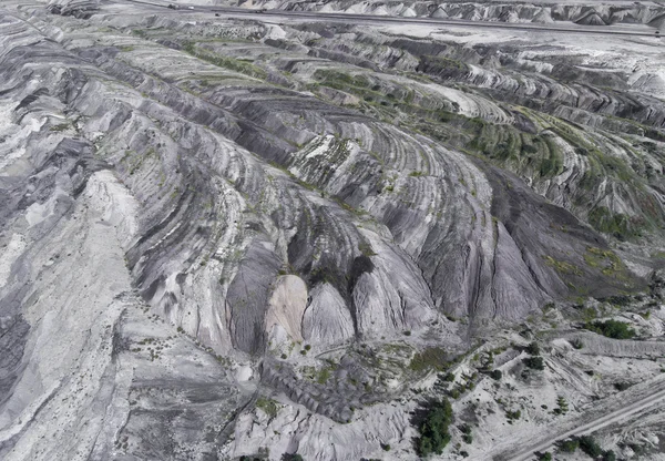 Mine de charbon en Pologne. Terres détruites. Vue d'en haut . — Photo