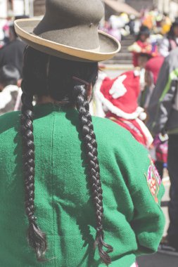 : Puno, Peru - 20 Ağustos 2016: Perulu şehir d yerel insanlardan