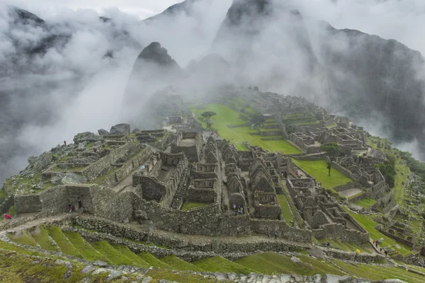 Görünümü, antik Inca şehir, Machu Picchu. 15-yy — Stok fotoğraf