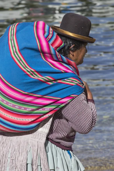 BOLIVIA - OCTOBER 29,2015: Penduduk lokal di Bolivia . — Stok Foto