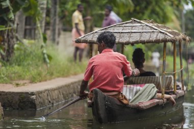 Alleppey, Kerala, Hindistan - 16 Ağustos 2016: Kimliği belirsiz Hint p