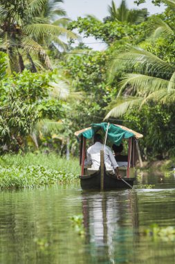 Alleppey, Kerala, Hindistan - 16 Ağustos 2016: Kimliği belirsiz Hint p