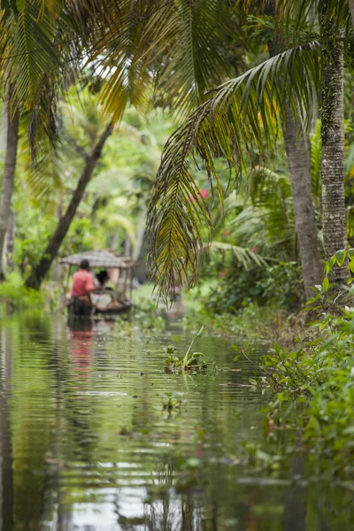 ALLEPPEY, KERALA, INDE - 16 AOÛT 2016 : Indien non identifié p — Photo