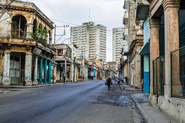 Havana Old Town Street Met Lokale Bevolking Toerist Cuba — Stockfoto