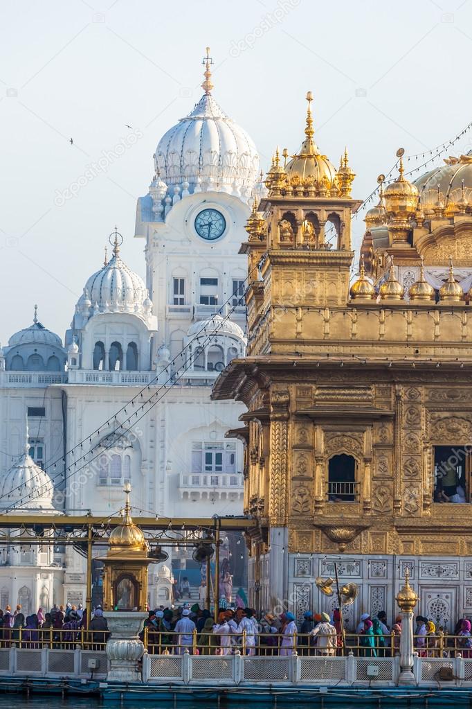 Sikh gurdwara Golden Temple (Harmandir Sahib). Amritsar, Punjab, India 