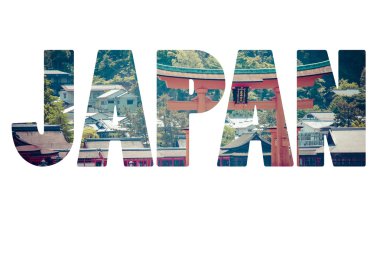 Miyajima, Hiroşima, okyanusta duran ünlü büyük Şinto torii Japonya