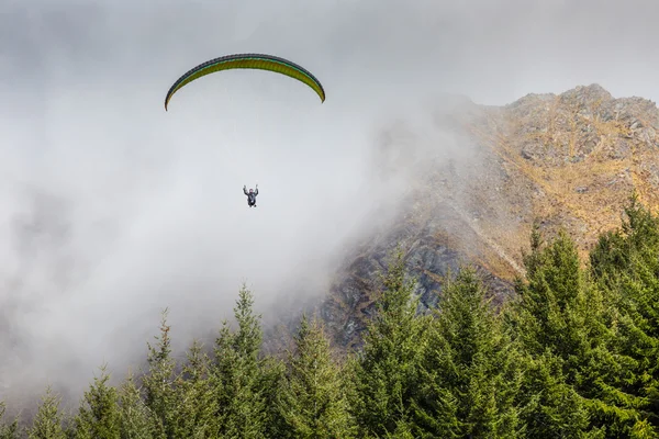 Queenstown Parachute — Stock Photo, Image