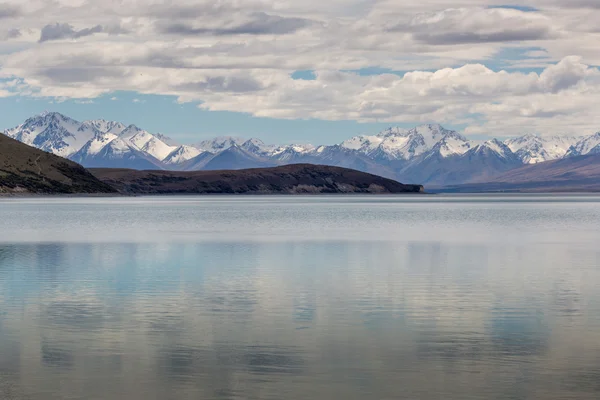 Lake tekapo, Zuid eiland, Nieuw-Zeeland — Stockfoto