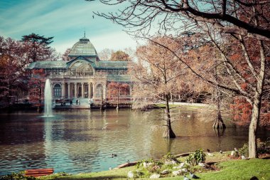 Crystal palace (palacio de cristal) retiro park, madrid, İspanya. 