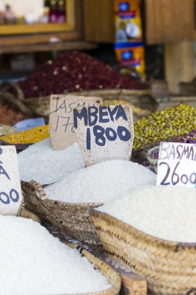 Marché alimentaire traditionnel à Zanzibar, Afrique . — Photo